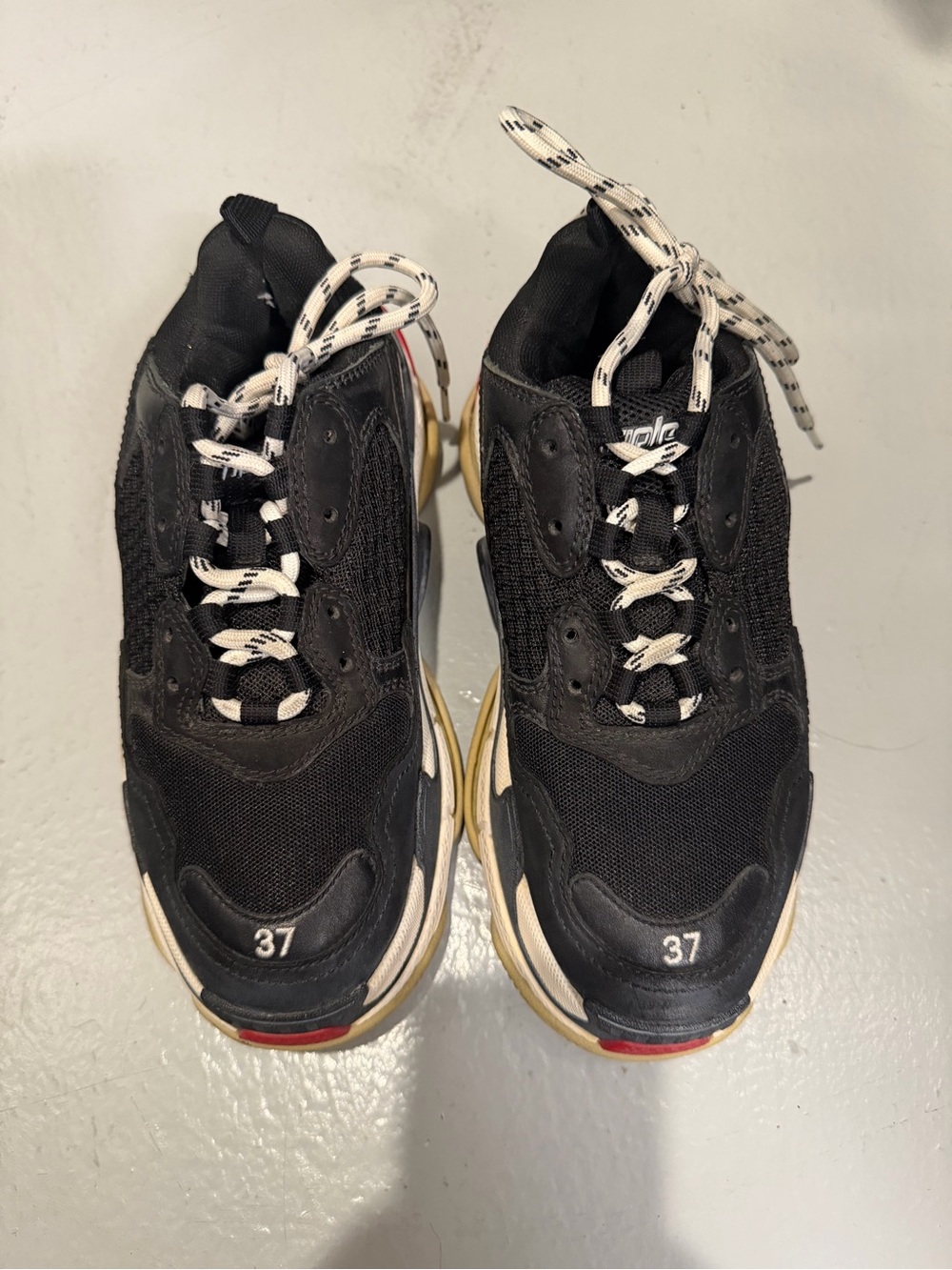 AUTH Balenciaga Triple S Sneakers with Contrast Laces
